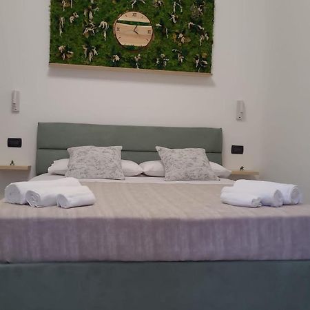 Bed and Breakfast Fiori Di Quercia à Carini Extérieur photo
